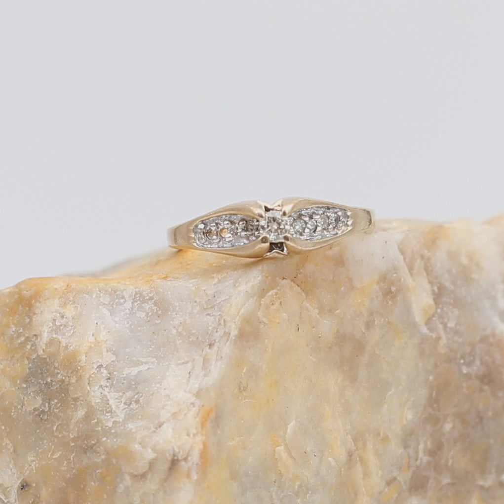 10K Gold Diamond Ring