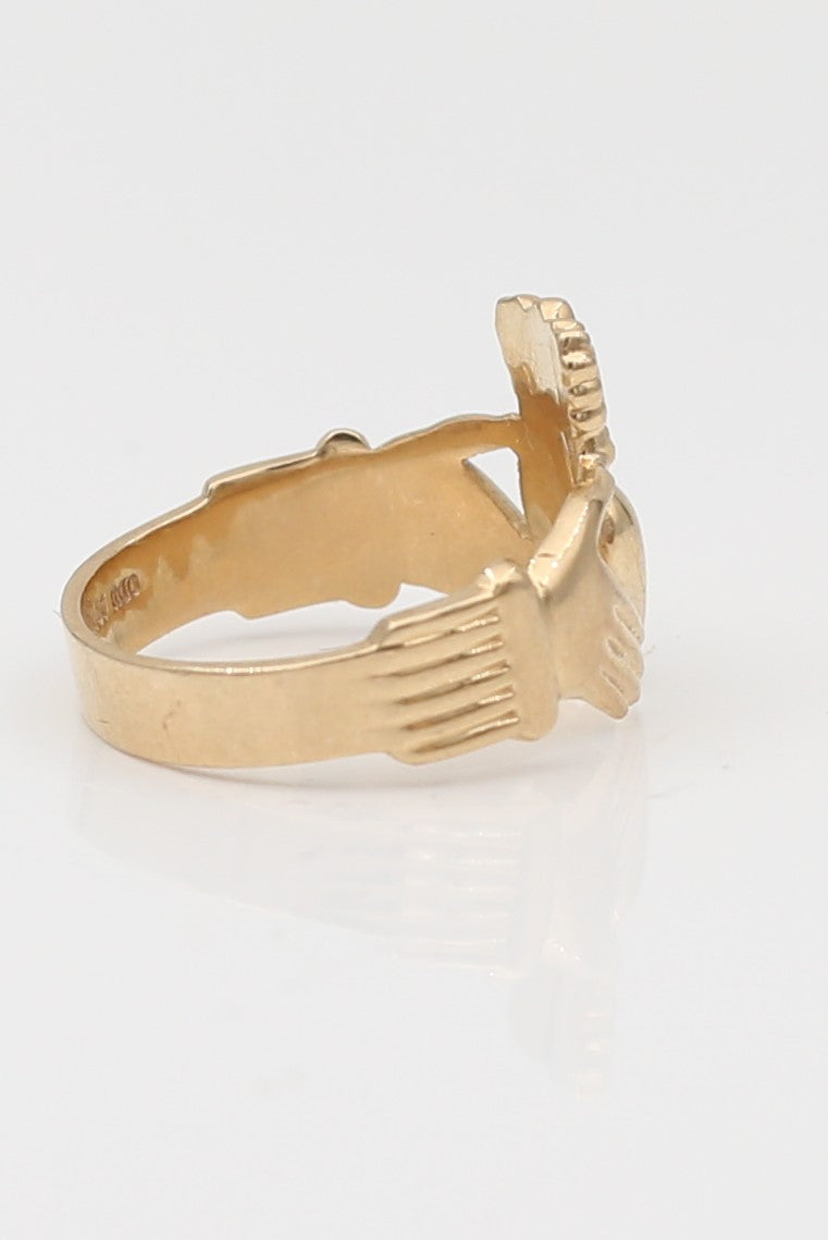10K Claddagh Ring