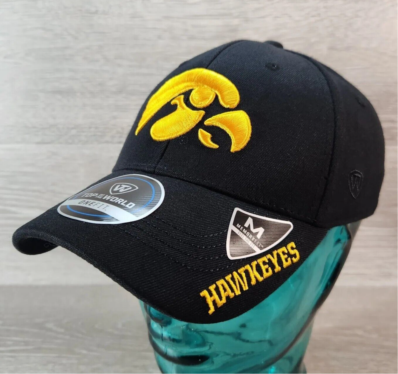 Iowa Hawkeyes Black One Fit Cap Hat Memory Fit Top Of The World