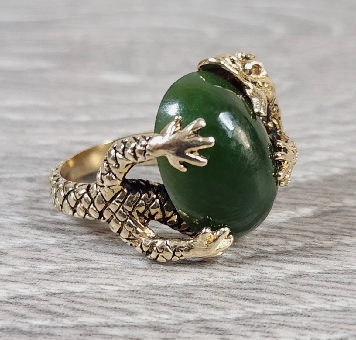 14k Yellow Gold Chinese Dragon Holding Green Jade Ring Size 6.5 Rock River Coins and Jewelry