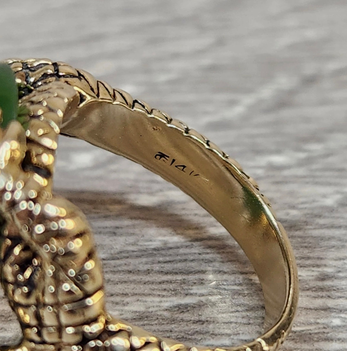 14k Yellow Gold Chinese Dragon Holding Green Jade Ring Size 6.5 Rock River Coins and Jewelry