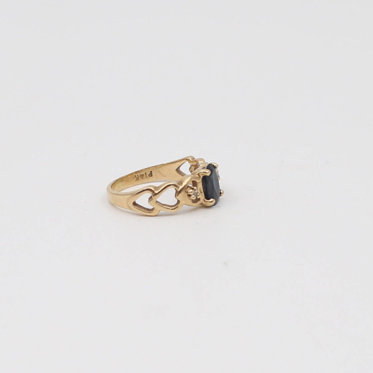 14K Gold Blue Sapphire Ring