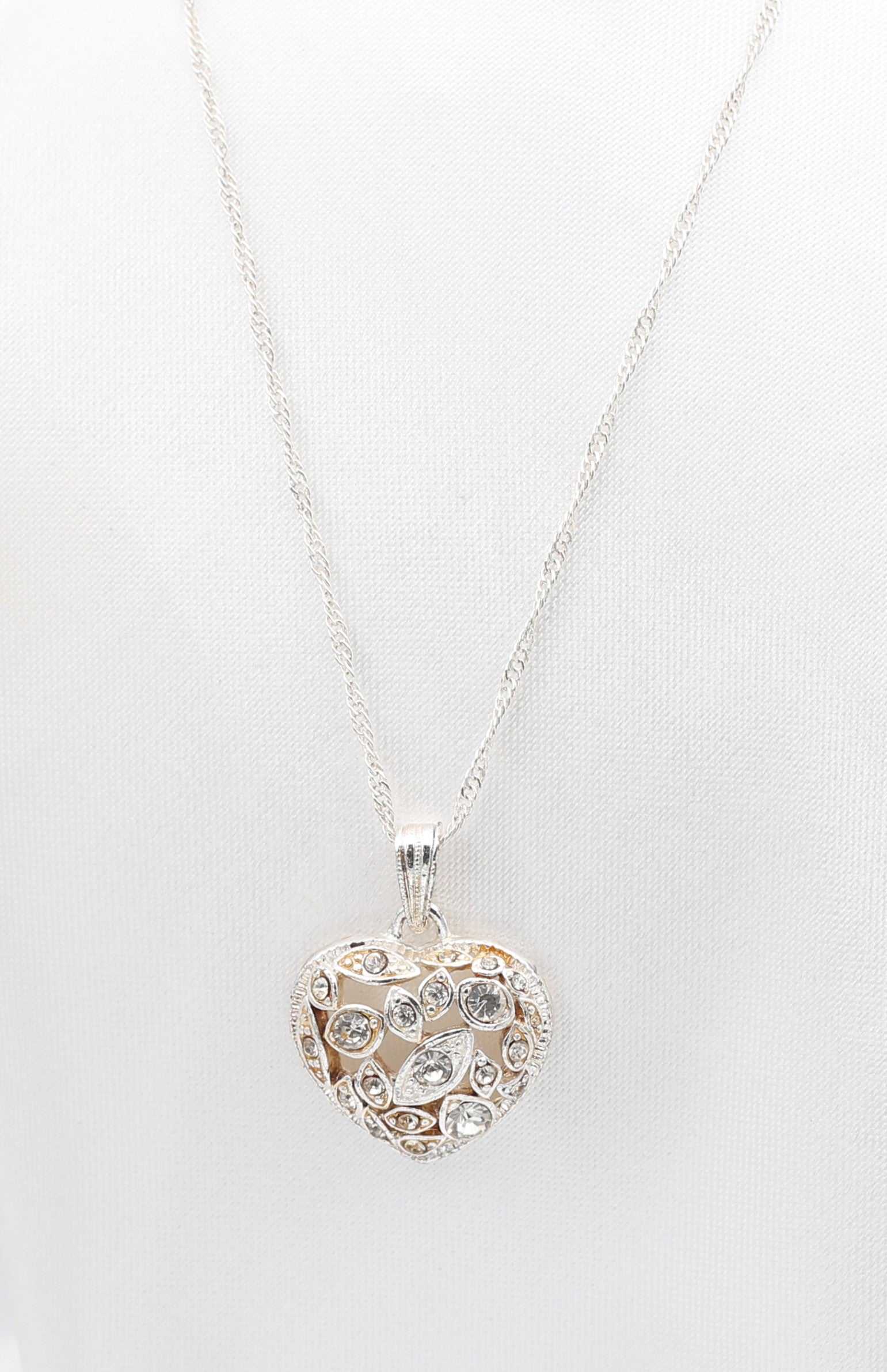 Silver Tone W/CZ Diamond Heart Pendant Necklace