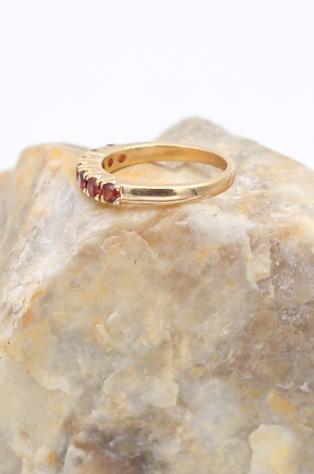 Gold Toned Ring With Rubies Size 8